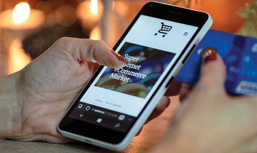 Importance Of Mobile Commerce In eCommerce Growth